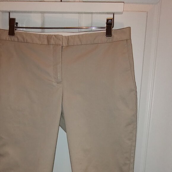 THEORY BERMUDA SHORTS LIGHT TAN COTTON SPANDEX BLEND FLAT FRONT POCKETS SIZE 6 - Picture 3 of 7
